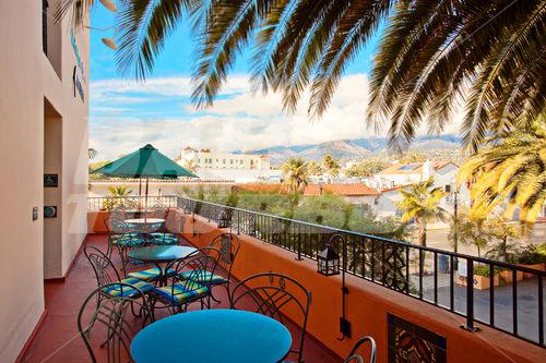 почивка в Holiday Inn Express Santa Barbara