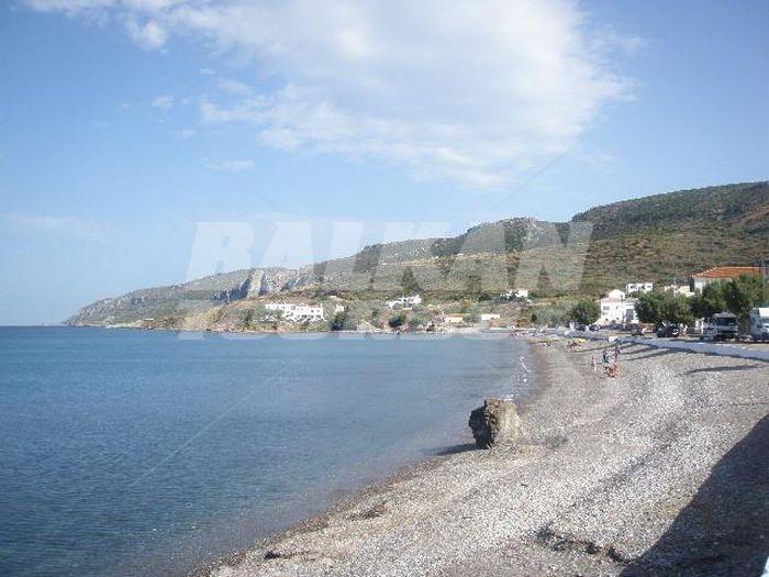 почивка в Maneas Beach
