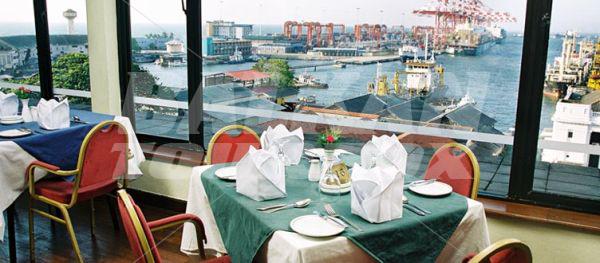 holiday in Grand Oriental