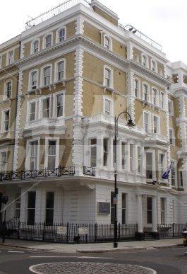 почивка в Avni Kensington