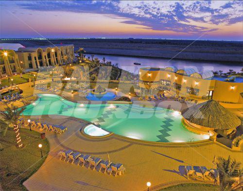 почивка в Golden Tulip Al Jazira Hotel & Resort