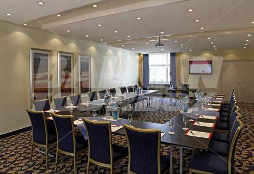 почивка в Ramada Ueberseehotel Bremen