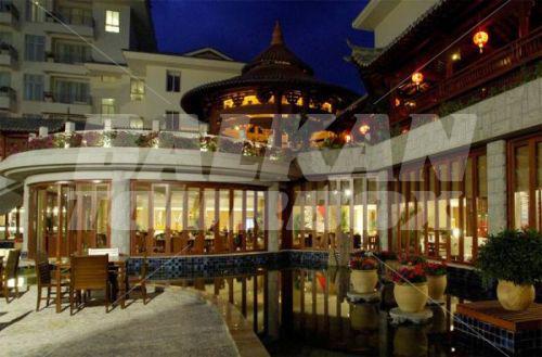 holiday in Crowne Plaza