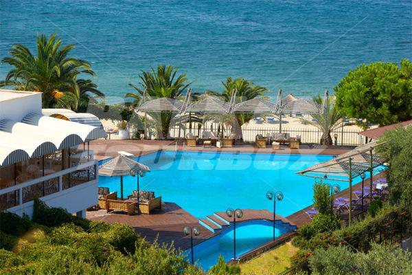holiday in Kamari Beach