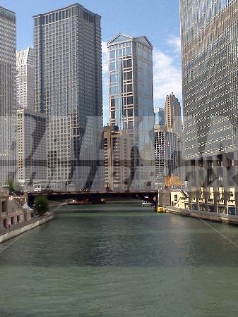 holiday in Renaissance by Marriott Chicago Downtown