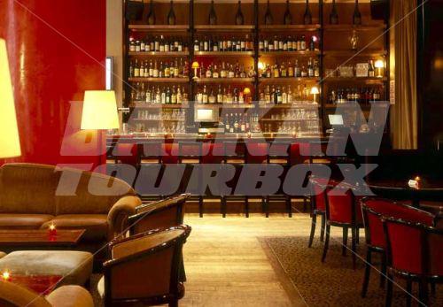 почивка в Renaissance by Marriott New York Hotel 57