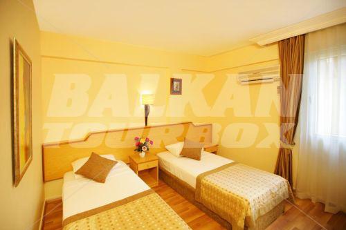 почивка в Saphir Hotel