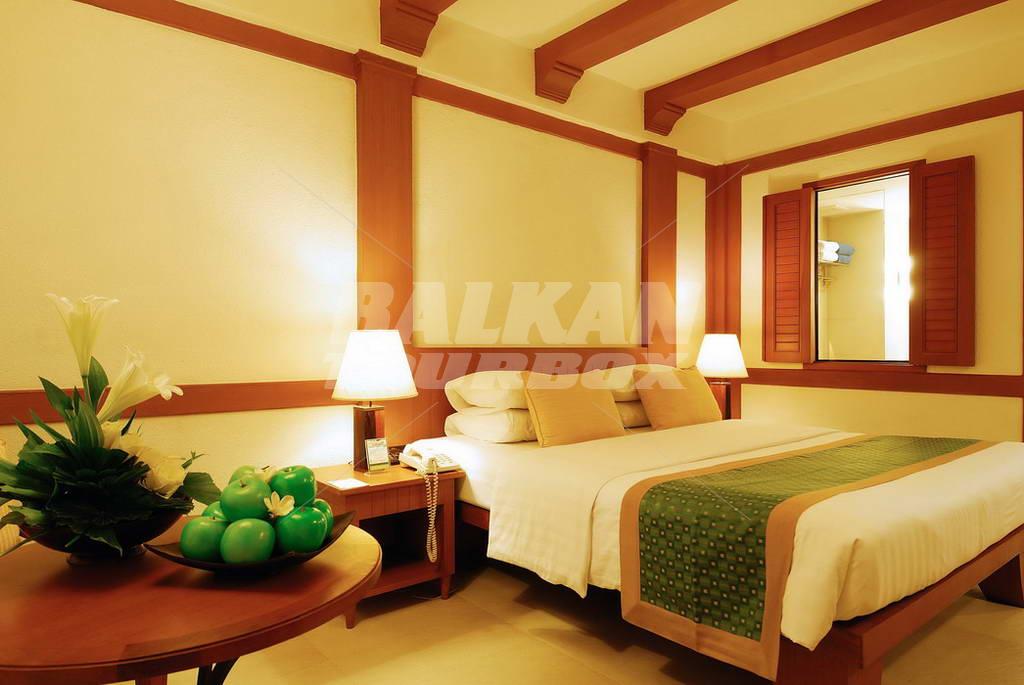 holiday in Woodlands Resort
