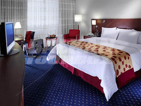 почивка в Courtyard By Marriott Zurich Nord