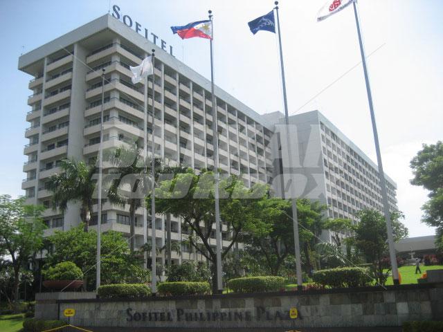 holiday in  Sofitel Philippines Plaza