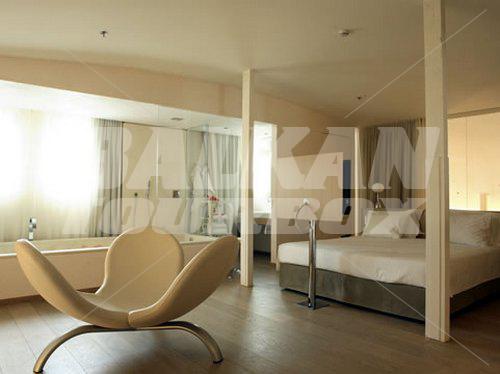 holiday in Nhow Milano