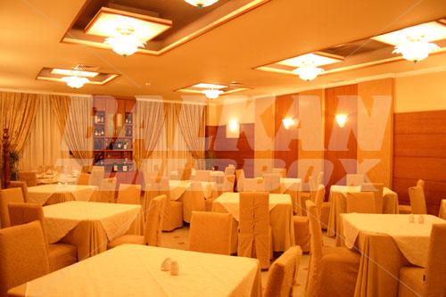 holiday in Continental Vore Tirana