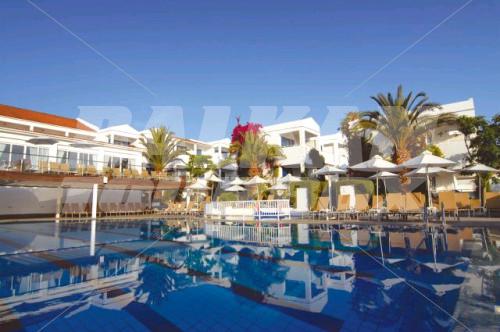 почивка в Sentido Louis Plagos Beach