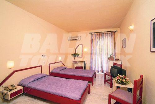 holiday in Chrispy World Annexe