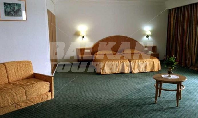 почивка в El Mouradi Skannes