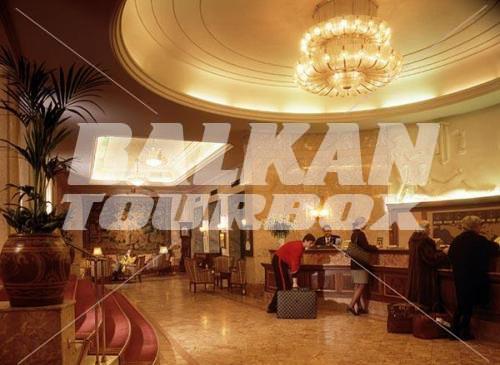 holiday in Grand