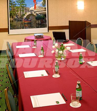 почивка в Courtyard by Marriott San Antonio Medical Center