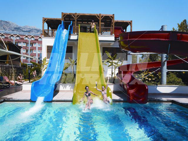 holiday in Crystal De Luxe Kemer