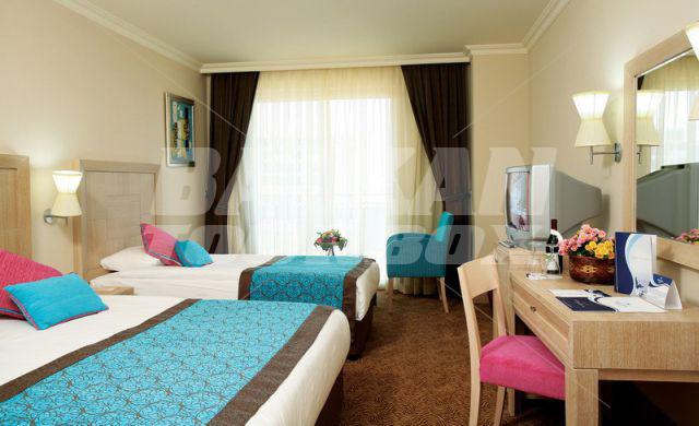 holiday in Crystal De Luxe Kemer