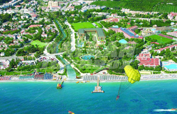 holiday in Crystal De Luxe Kemer
