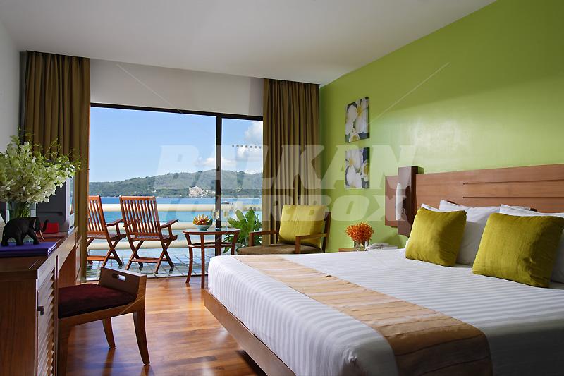 почивка в Amari Coral Beach