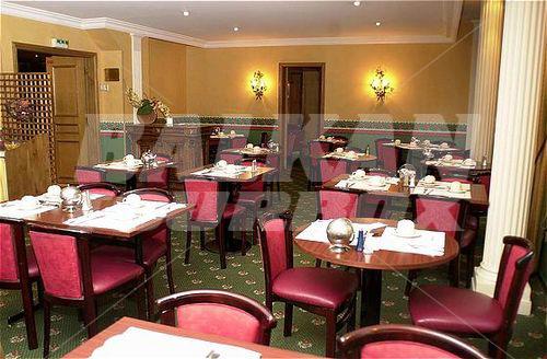 почивка в Holiday Inn Paris Bibliotheque