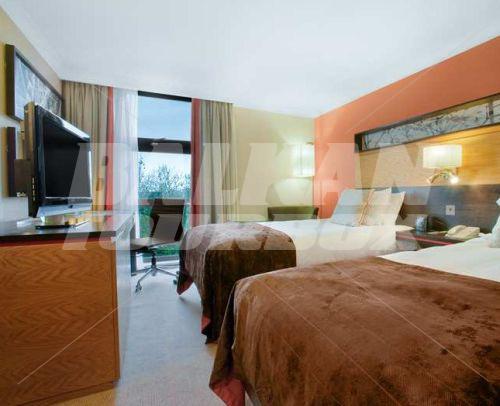 почивка в Hilton London Kensington