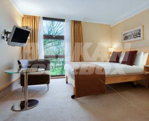 почивка в Hilton London Kensington