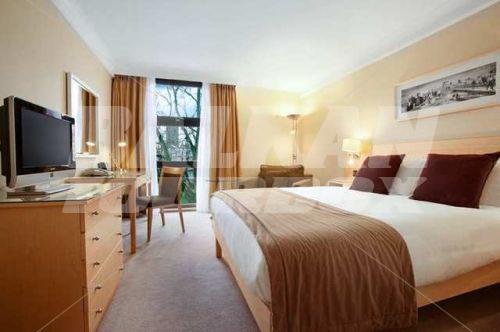 почивка в Hilton London Kensington