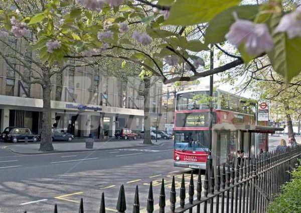 почивка в  Hilton London Kensington