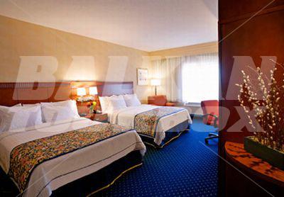 почивка в Courtyard by Marriott Boston-South Boston