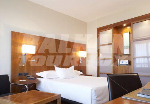 почивка в AC by Marriott Malaga Palacio