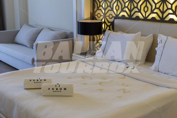 holiday in The Roxy Luxury Moon - ex. Aurum Moon