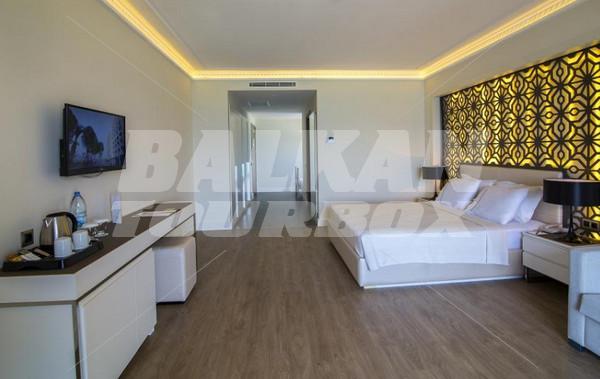 holiday in The Roxy Luxury Moon - ex. Aurum Moon