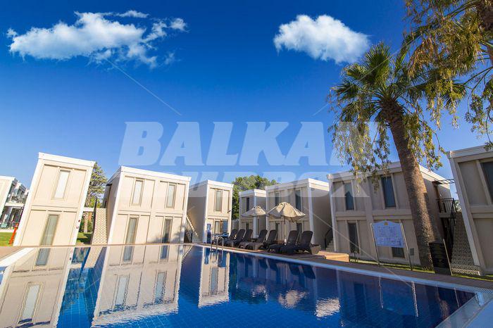 holiday in The Roxy Luxury Moon - ex. Aurum Moon