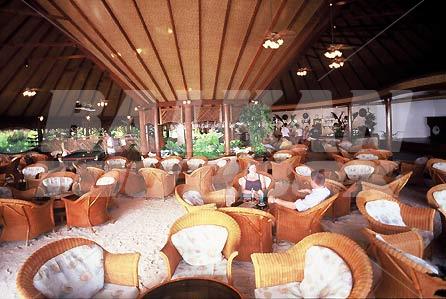 почивка в Vilu Reef Beach
