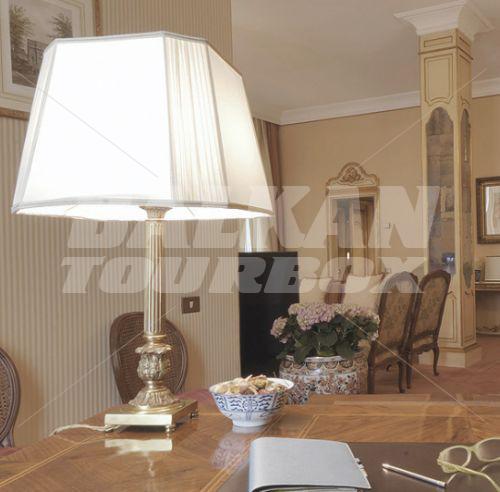 почивка в Aldrovandi Villa Borghese
