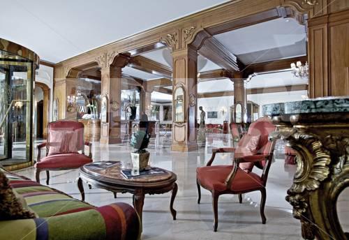 почивка в Aldrovandi Villa Borghese