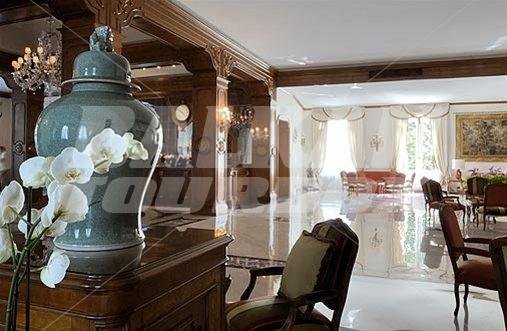 почивка в Aldrovandi Villa Borghese