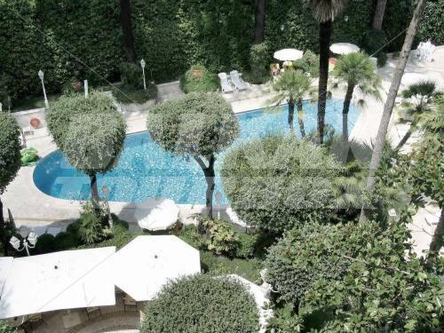 почивка в Aldrovandi Villa Borghese