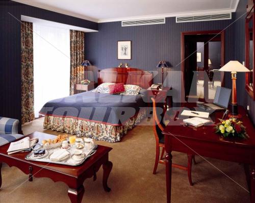 почивка в Eurostars Montgomery