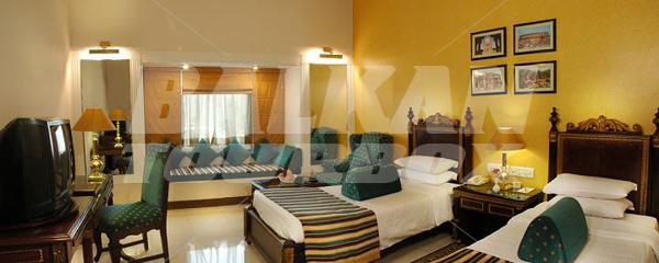 holiday in Noor Us Sabah Palace