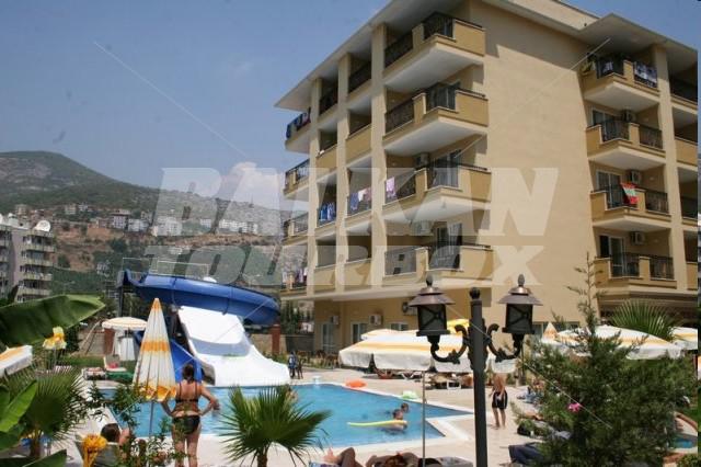 почивка в Kleopatra Royal Palm