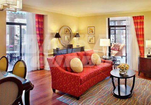 почивка в New York Marriott East Side