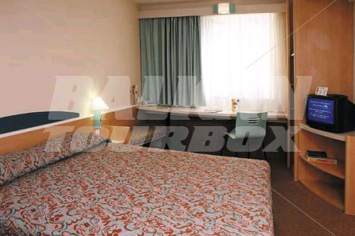 почивка в Ibis Karlin