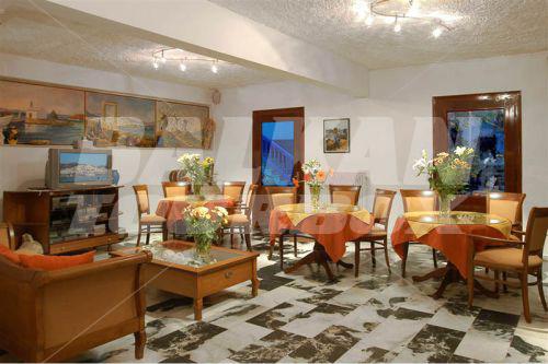 почивка в Barbouni Hotel and Studios