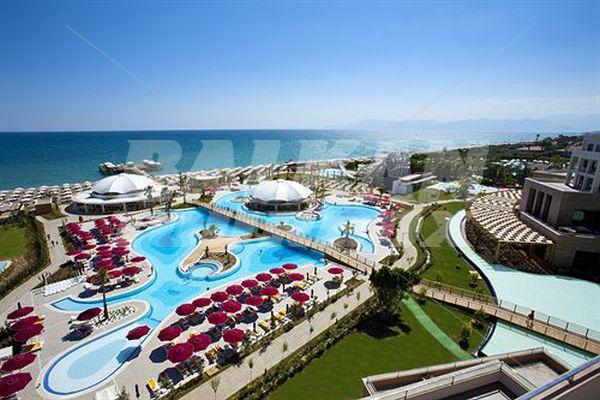 почивка в Kaya Palazzo Golf Resort
