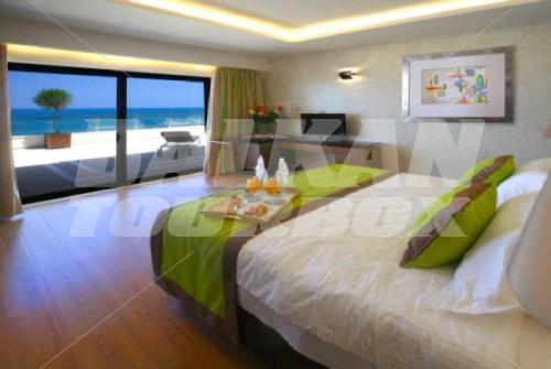 holiday in Minoa Palace Resort and SPA