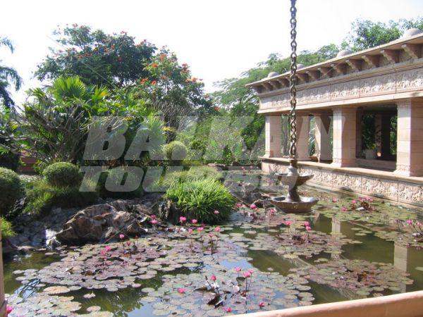 holiday in The Leela Kempinski Goa