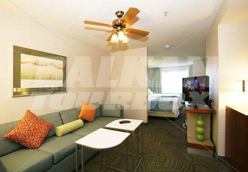 почивка в SpringHill by Marriott Suites Anchorage Midtown